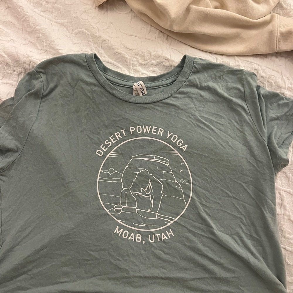 Desert Power Yoga Graphic Tee